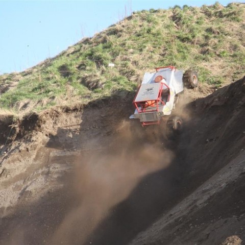 crop-30.mai.2009binnischi_thpart2_601__large_