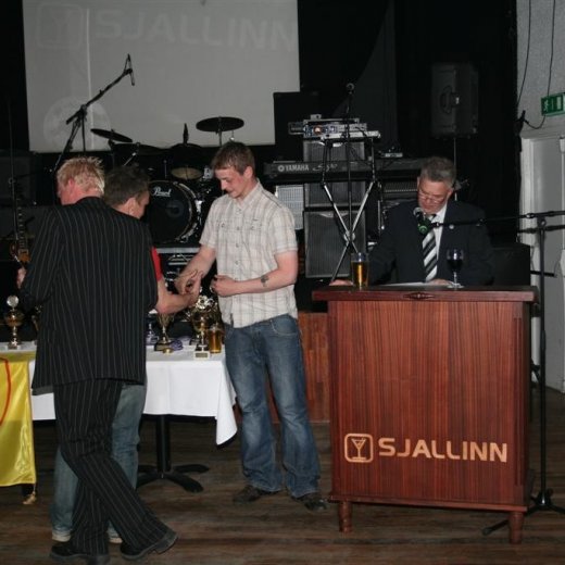 crop-sjallasandur_31._mai_verdlaunaafhending_023__large_