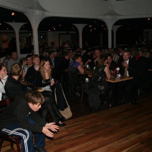 crop-sjallasandur_31._mai_verdlaunaafhending_052__large_