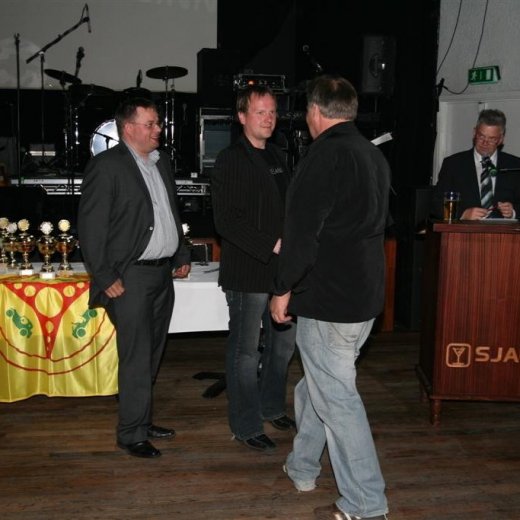 crop-sjallasandur_31._mai_verdlaunaafhending_086__large_