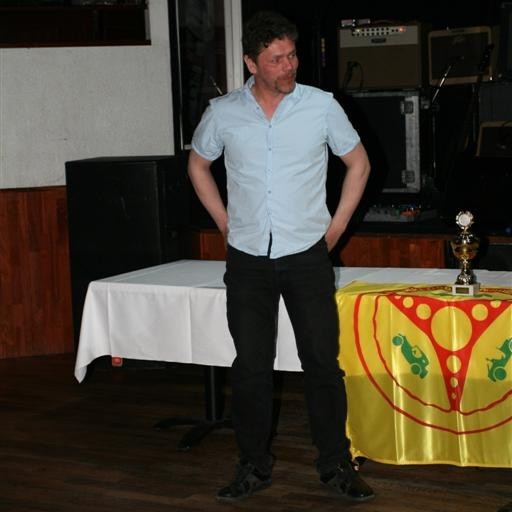 crop-sjallasandur_31._mai_verdlaunaafhending_122__large_