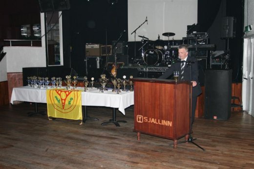 sjallasandur_31._mai_verdlaunaafhending_007__large_