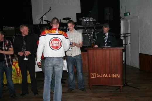 sjallasandur_31._mai_verdlaunaafhending_025__large_