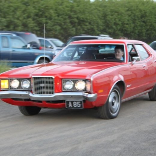 crop-2010_b_ladagar_374__large_