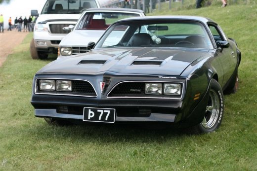 2010_b_ladagar_2124__large_