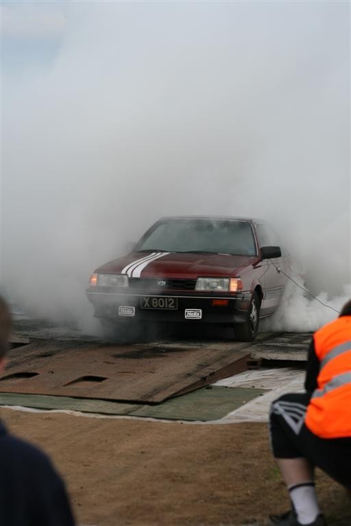 2010_b_ladagar_2139__large_