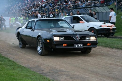 2010_b_ladagar_2175__large_