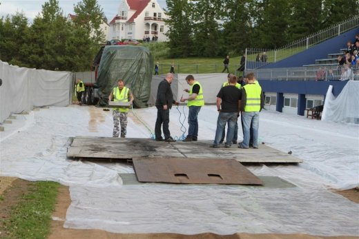 2010_b_ladagar_655__large_