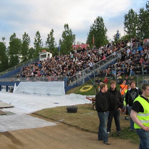 crop-18.6.10_028__large_