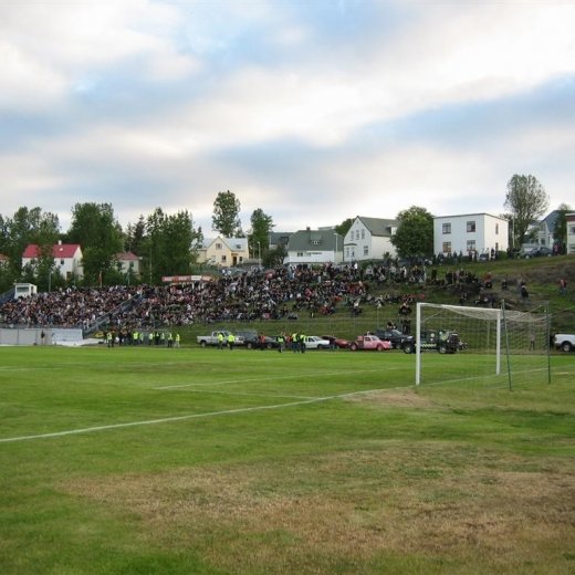 crop-18.6.10_032__large_