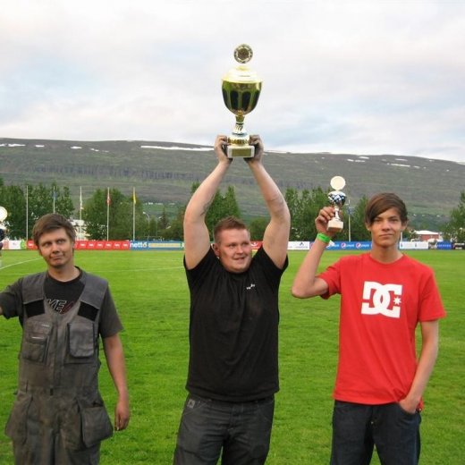 crop-18.6.10_074__large_