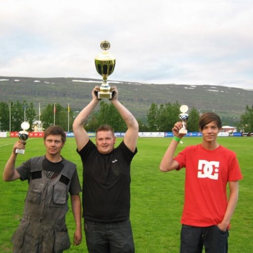 crop-18.6.10_076__large_