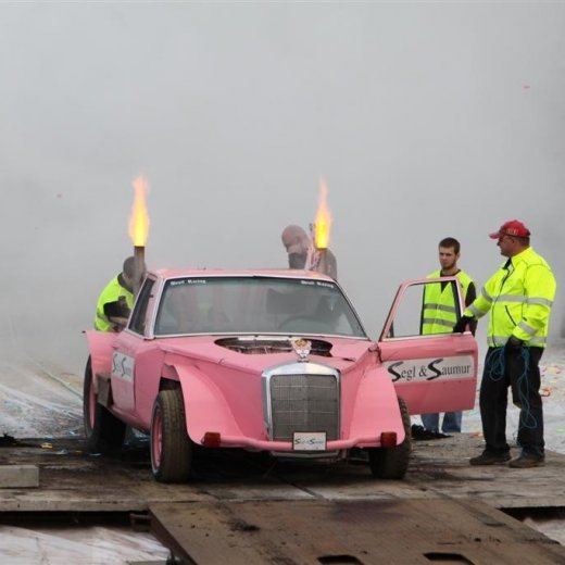 crop-2010_b_ladagar_778__large_