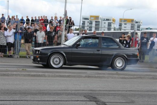 2010_b_ladagar_1328__large_