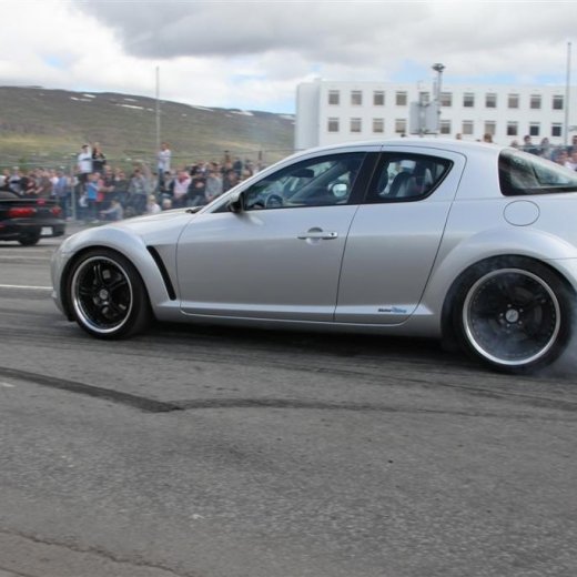 crop-2010_b_ladagar_1351__large_