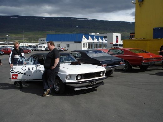 j_n_.2010_045__large_