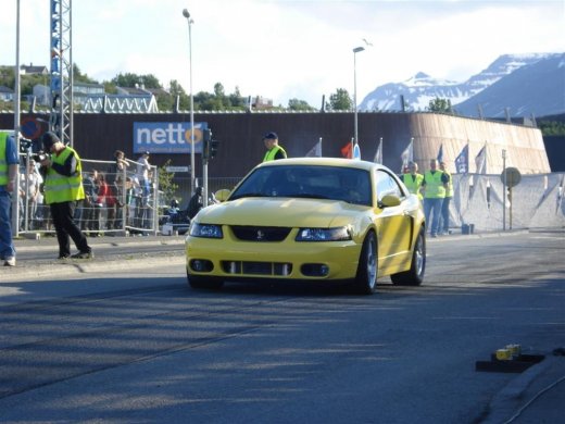 j_n_.2010_061__large_