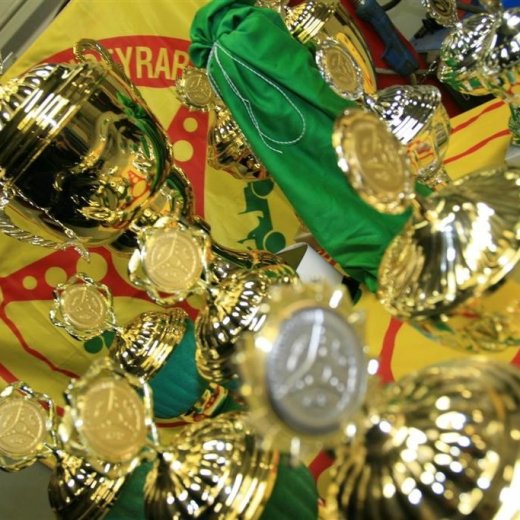 crop-11.12.10_011__large_