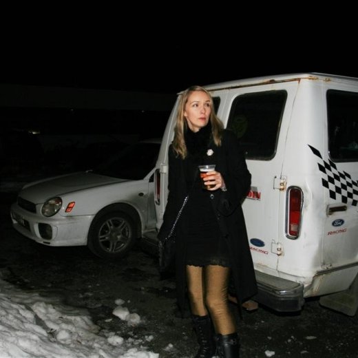 crop-11.12.10_038__large_