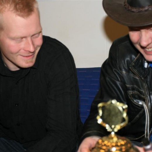 crop-11.12.10_097__large_