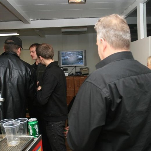 crop-11.12.10_124__large_