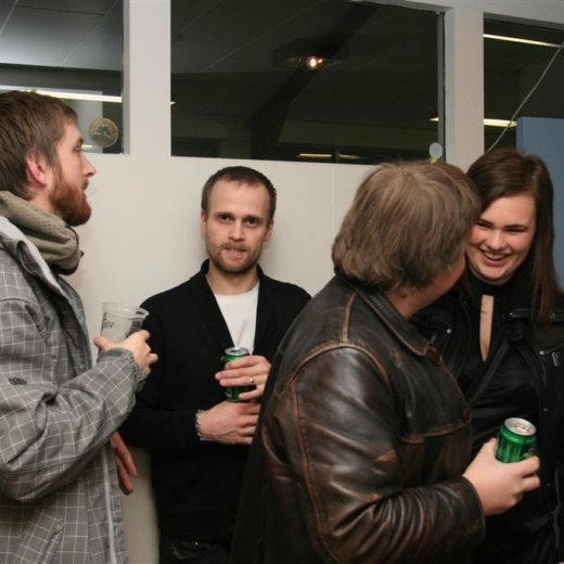 crop-11.12.10_135__large_