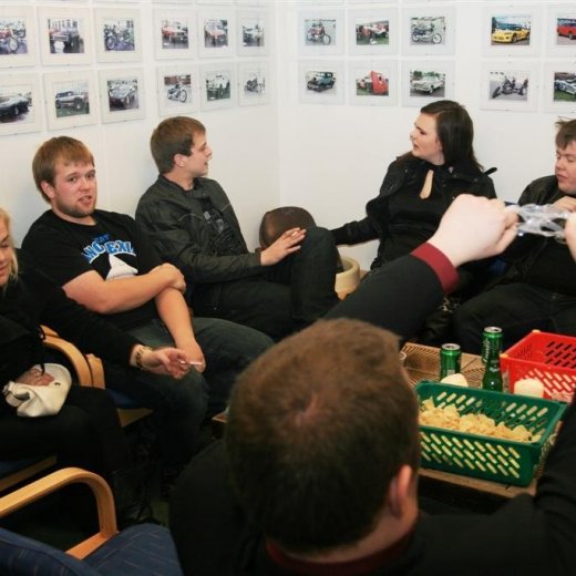 crop-11.12.10_140__large_