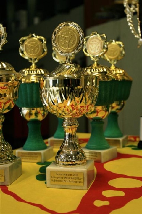 11.12.10_009__large_