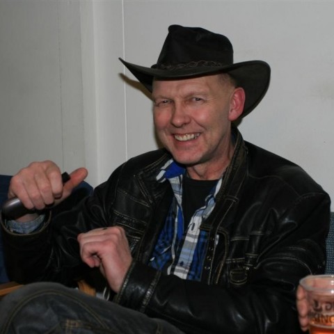 crop-11.12.10_040__large_