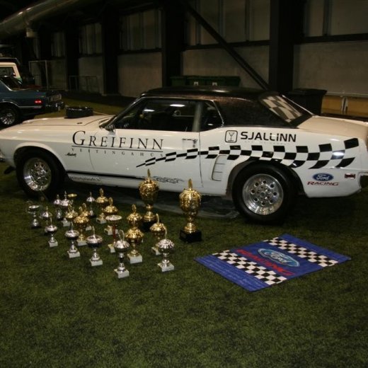 crop-2011_b_ladagar_018__large_