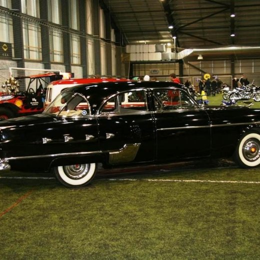 crop-2011_b_ladagar_039__large_