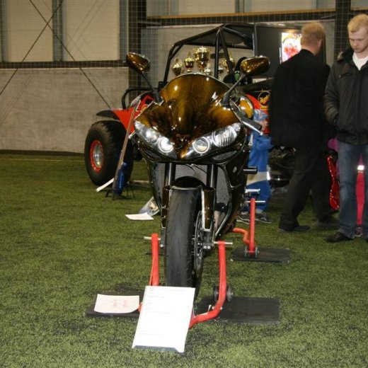 crop-2011_b_ladagar_047__large_