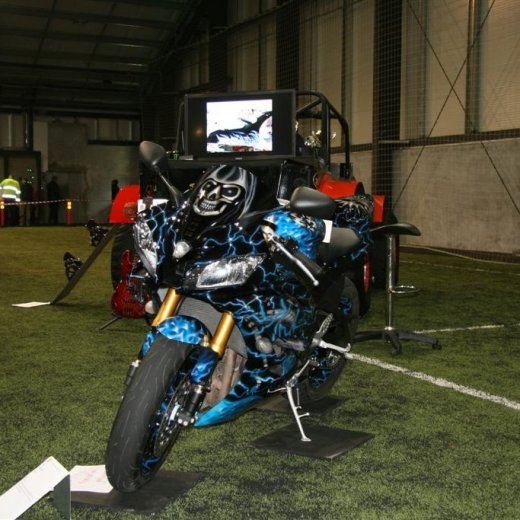 crop-2011_b_ladagar_050__large_