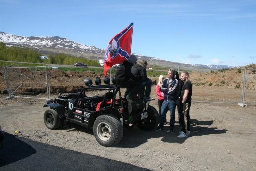 2011_b_ladagar_187__large_