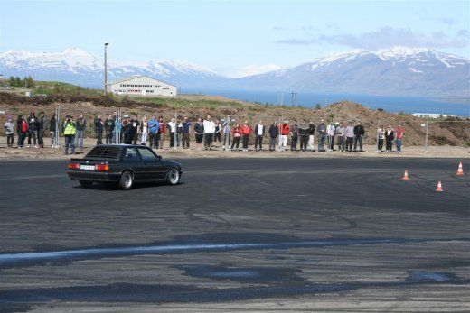 2011_b_ladagar_207__large_