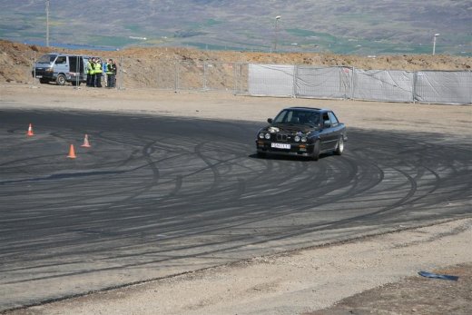 2011_b_ladagar_212__large_