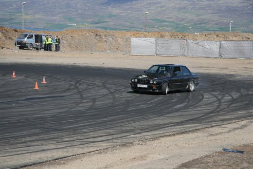 2011_b_ladagar_213__large_