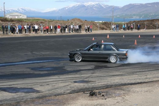 2011_b_ladagar_219__large_