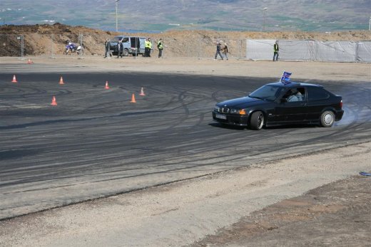 2011_b_ladagar_233__large_