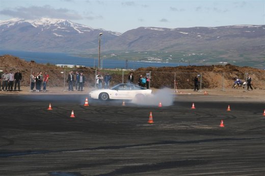 2011_b_ladagar_244__large_