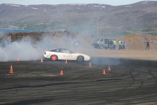 2011_b_ladagar_246__large_