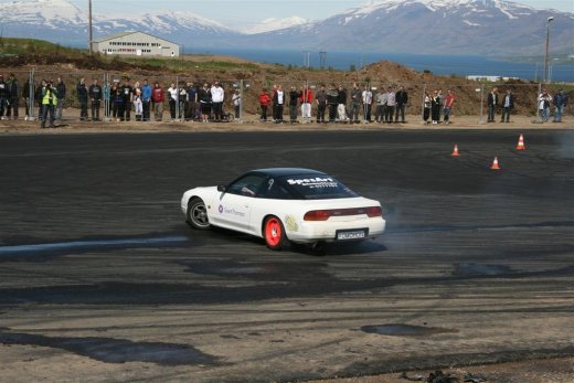 2011_b_ladagar_252__large_