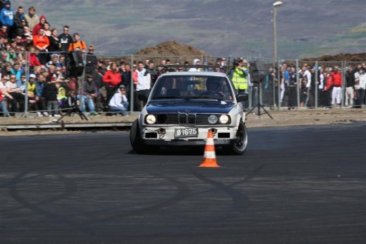 2011_ba_1568__large_