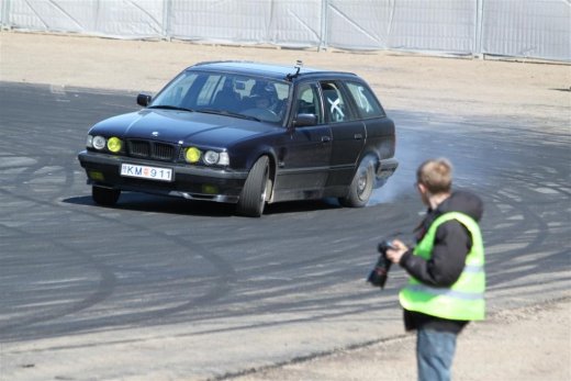 2011_ba_1758__large_