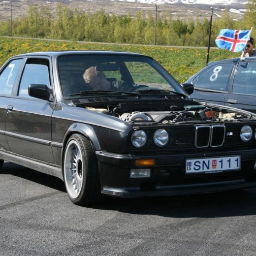 crop-2011_b_ladagar_182__large_