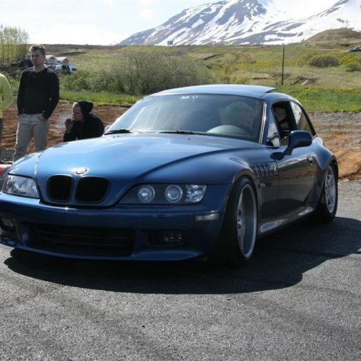 crop-2011_b_ladagar_185__large_