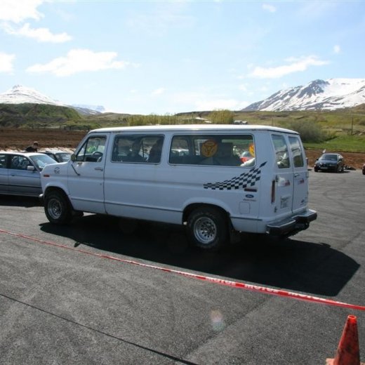 crop-2011_b_ladagar_195__large_