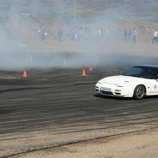 crop-2011_b_ladagar_248__large_