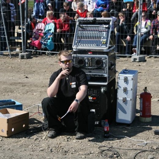 crop-2011_b_ladagar_272__large_