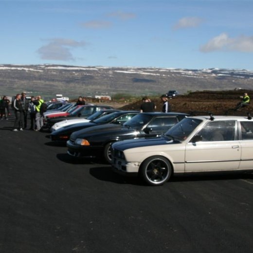 crop-2011_b_ladagar_278__large_